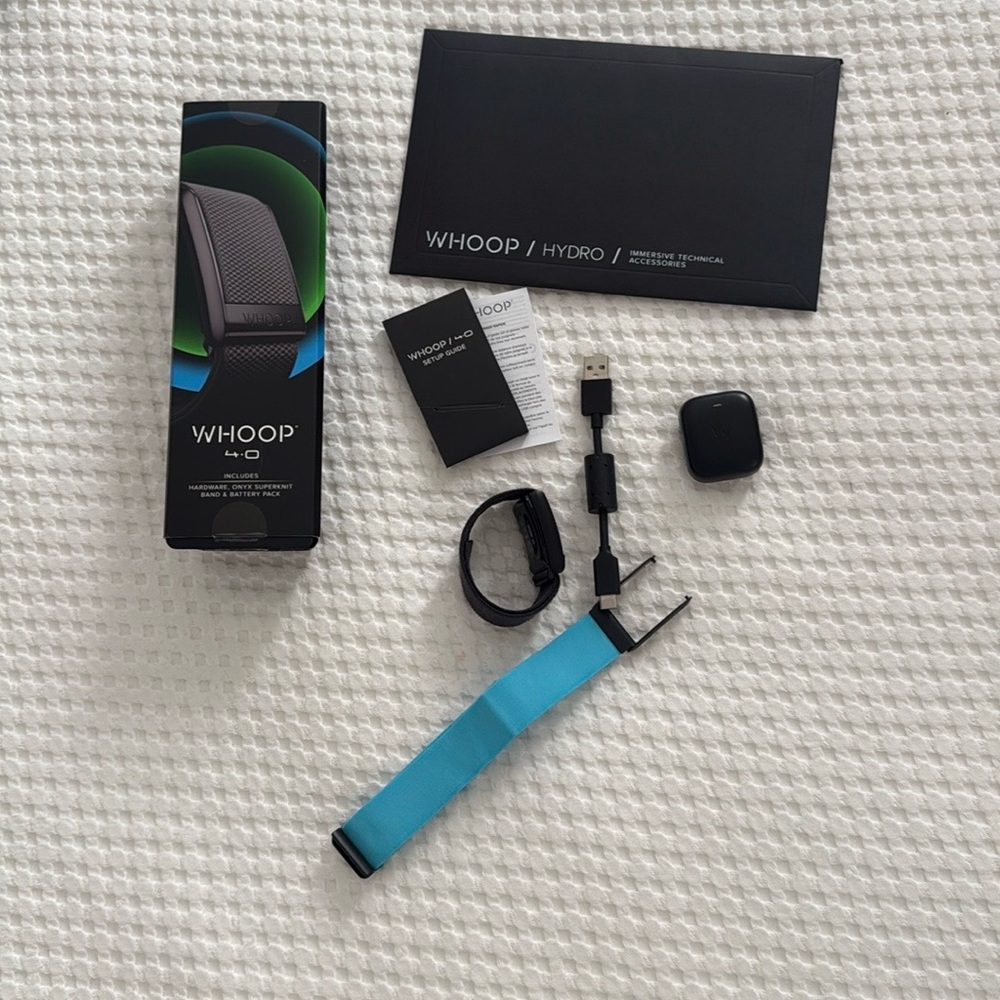 🚴‍♀️ 🏃‍♀️ 🏊‍♀️😴 Whoop 4.0 Wearable Fitness Tracker with BONUS items EUC